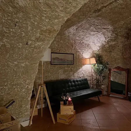Holiday home Segreto Borbonico - Piazza Del Plebiscito Naples